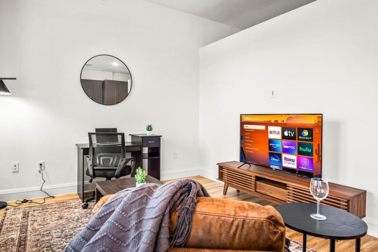Appartamento Luxurious New Unit 1Bd1Ba Pool, Golf Sim Austin Esterno foto